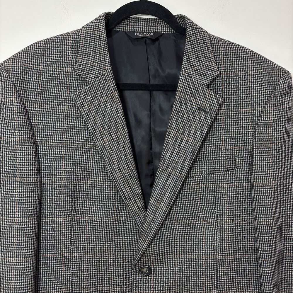 Jos A Bank Houndstooth Silk Wool Gray Blazer Men 42R Sport Coat Old Money Career - Picture 2 of 11